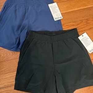 Men’s Lululemon Pace Breaker shorts 5”